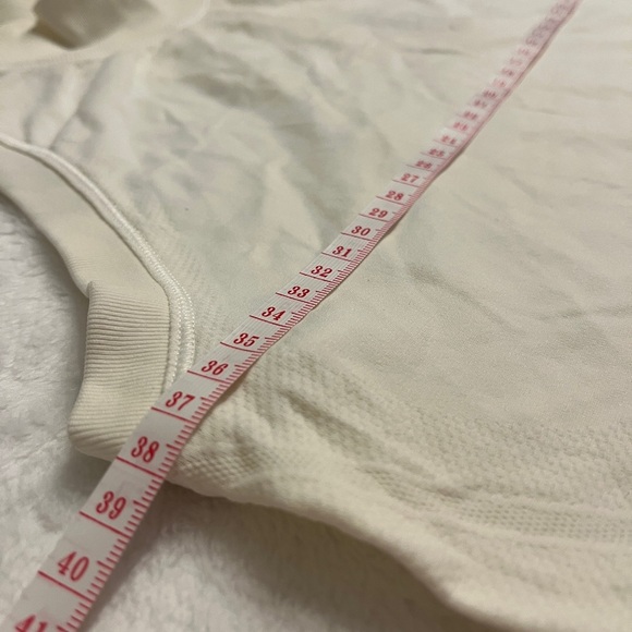 Athleta Tan Ribbed Sleeveless Tank Top - Picture 3 of 6